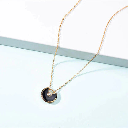 [Opulent Aurora]AMULETTE GOLD CARNELIAN ONYX NECKLACE