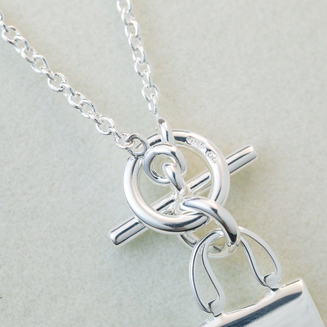 [Opulent Aurora]POP H PEDANT SILVER NECKLACE