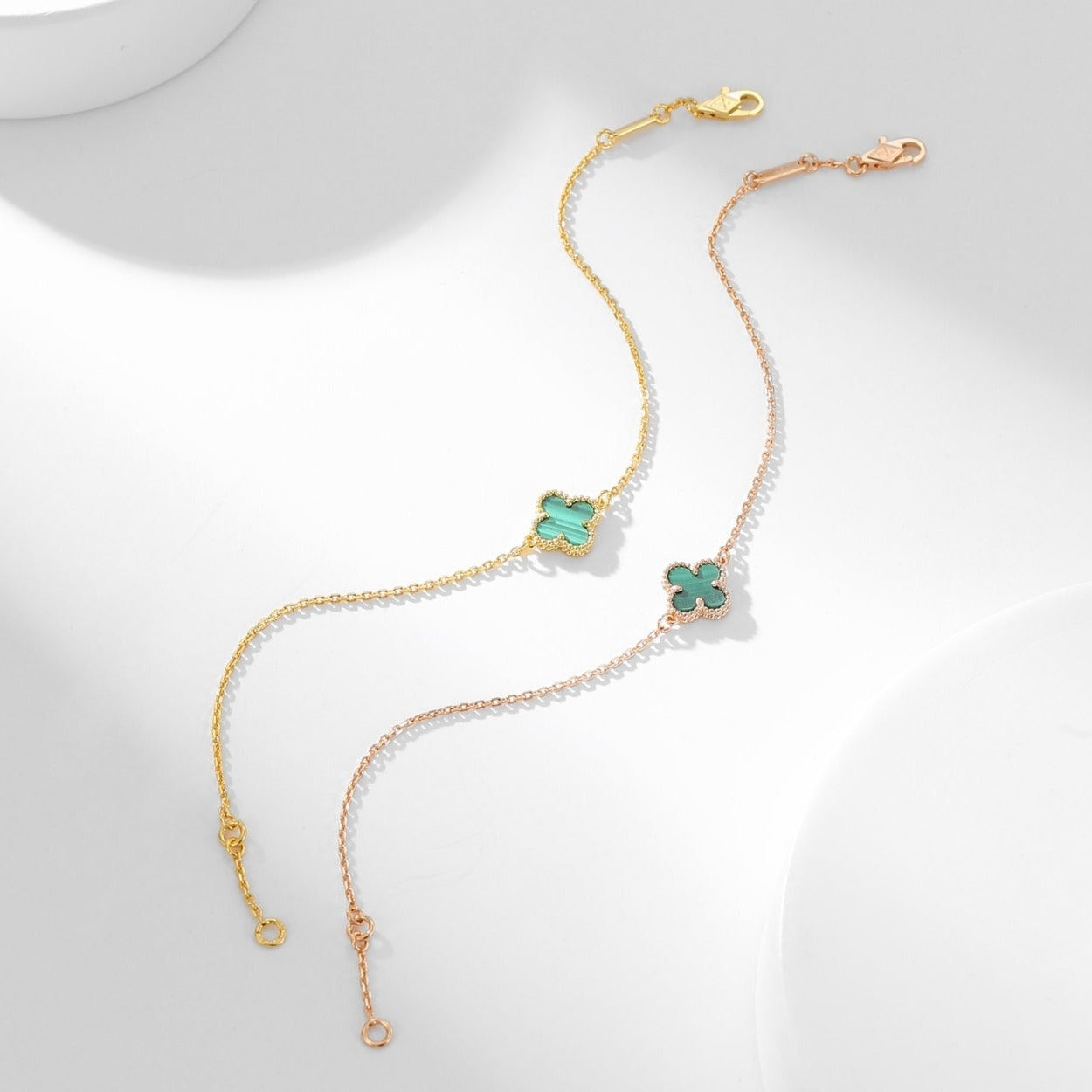 [Opulent Aurora]CLOVER BRACELET MALACHITE 1 MOTIF
