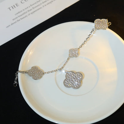 [Opulent Aurora]CLOVER BRACELET 5 MOTIF SILVER DIAMOND PAVED