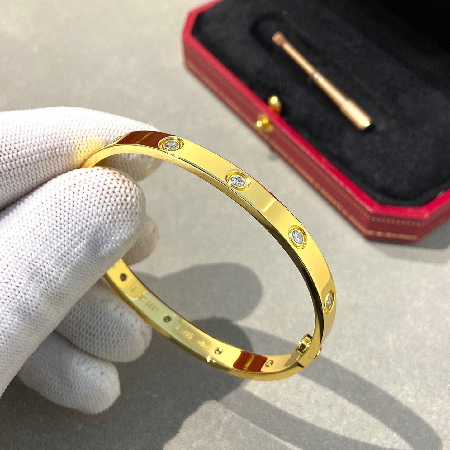 [Opulent Aurora]LOVE BRACELET 6.1MM 10 DIAMONDS